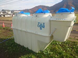 長野県中野市にて排水ポンプ槽付き5人槽合併浄化槽の設置工事をご依頼いただきました
